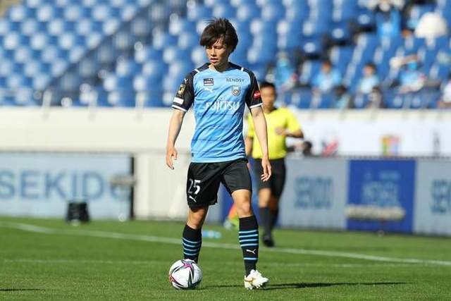 尤文官方：青年队20岁中卫费利佩十字韧带受伤